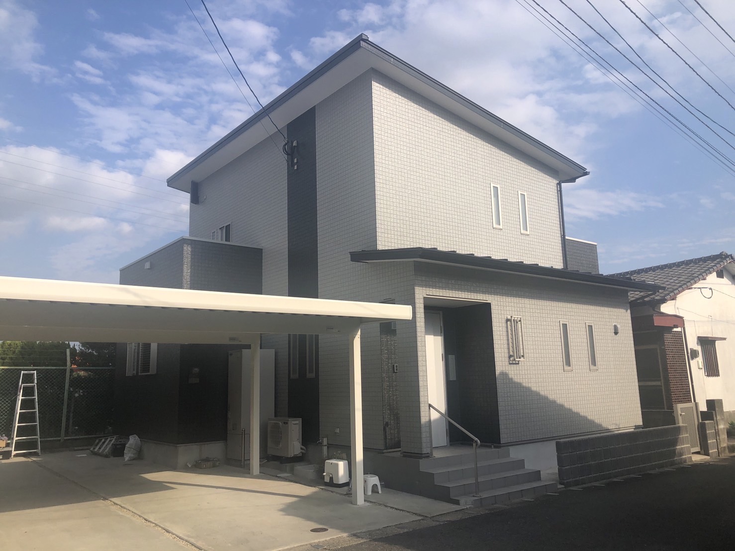 外壁塗装 断熱塗料GAINA（ガイナ）施工